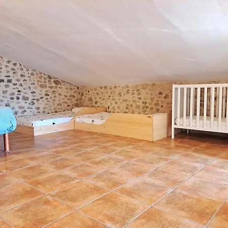 Сasa de vacaciones Masia Rustica Con Piscina En