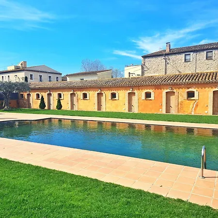 Masia Rustica Con Piscina En Holiday home *